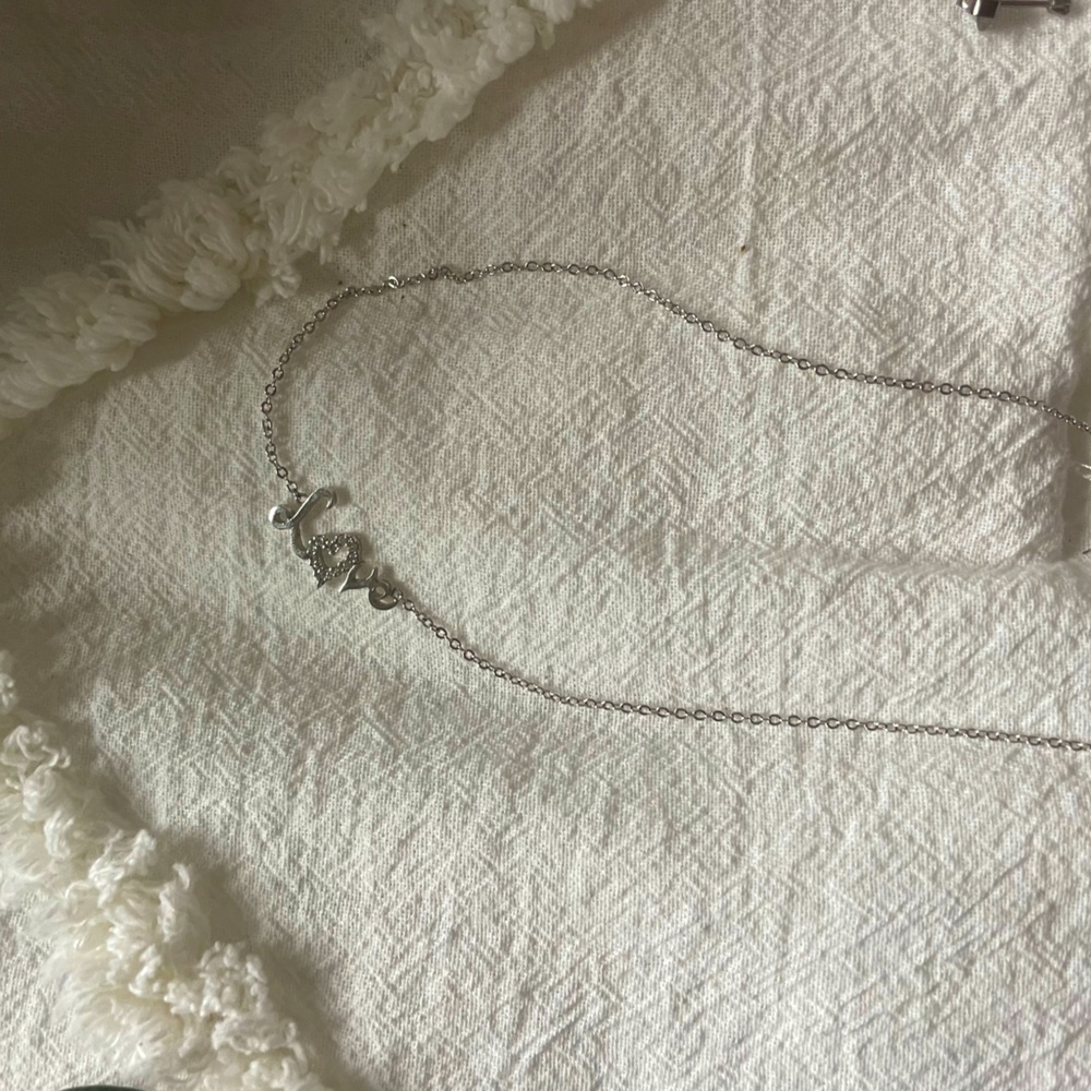 LOVE SILVER NECKLACE